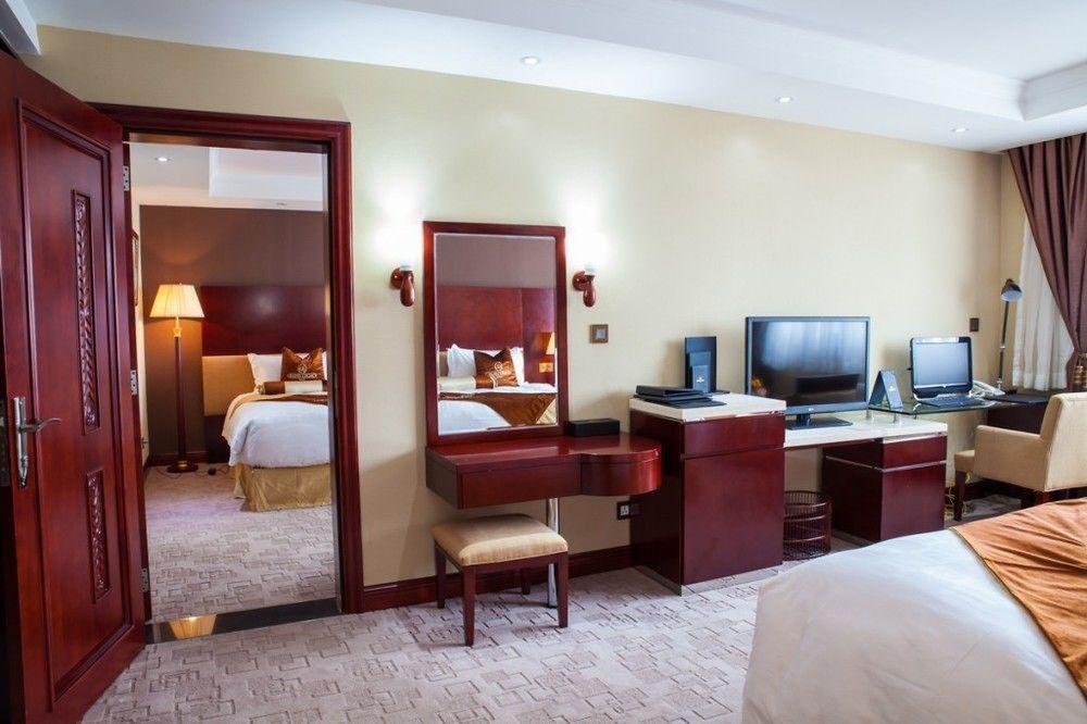 Grand Legacy Hotel Kigali Exterior photo
